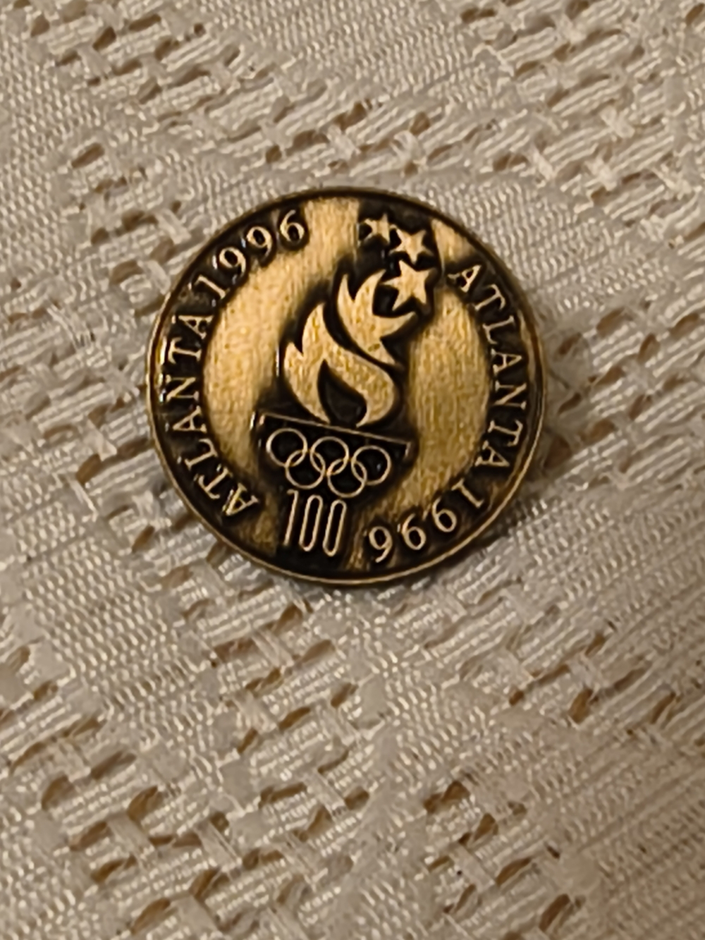 Atlanta 1996 Olympic Torch Commemorative Pin - Gold Tone